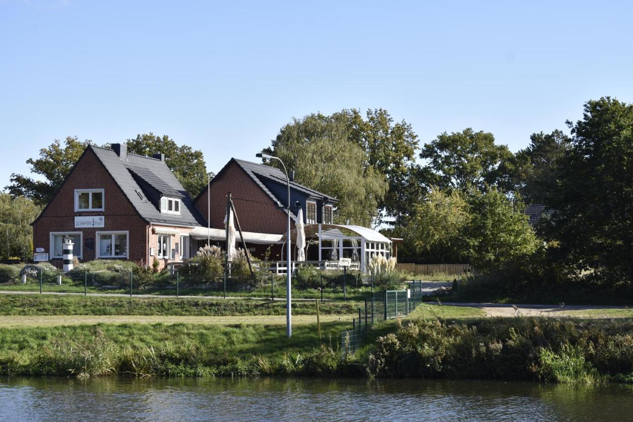 Pension Zur Schleuse Garni Am Elbe Luebeck - Kanal In Witzeeze Exterior photo